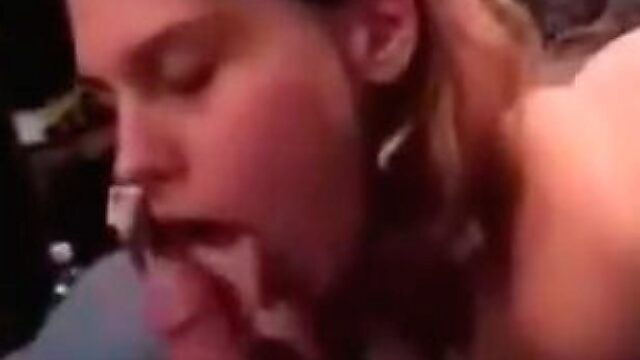 Attractive amateur babe is sucking juicy craving for fat mouth cumshot