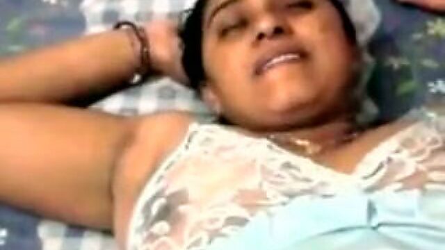 Cock crazed Indian nympho sucks her lover's dick like mad