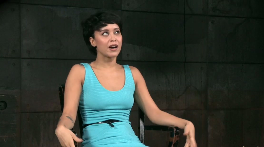 Short haired brunette in blue dress loves BDSM and role playing Short haired brunette in blue dress loves BDSM and role playing
