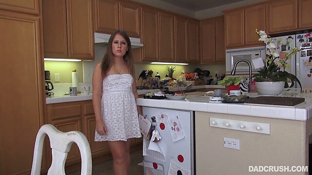 Sweet looking housewife Brooke Bliss is fucked and jizzed in pov hot clip