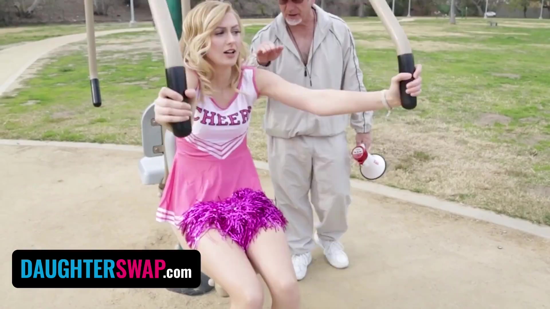 Alexa Grace seduced besties stepdad and offered swapping hook-up