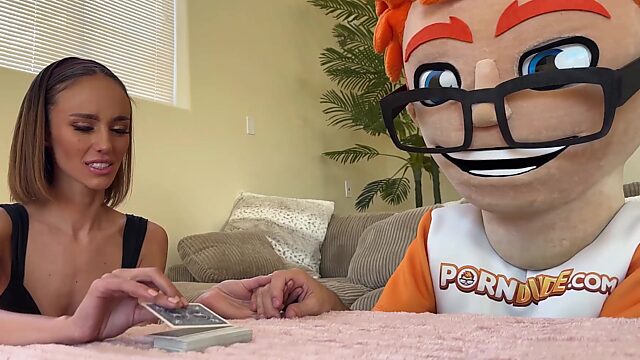 Hot skinny girl comes to a pervy casting where she passionately sucks director's cock and gets fucked, moaning in pleasure