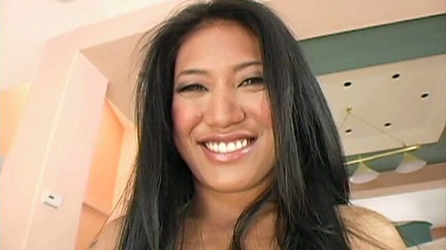Lyla Lei fingerfucks her pussy and  gets her pussy licked