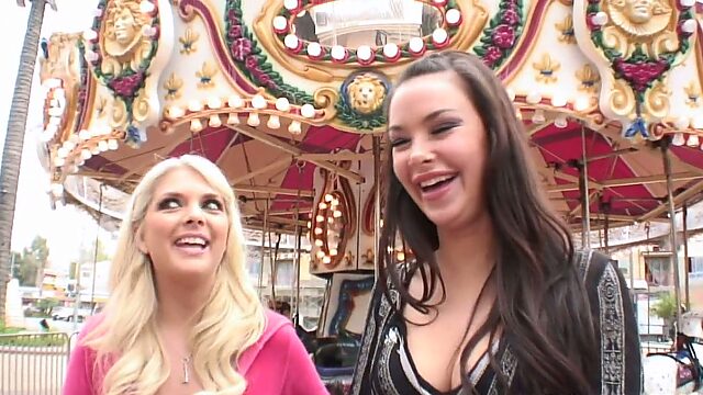 Jana Foxy gets horny in the amusement park and wanna eat wet pussies
