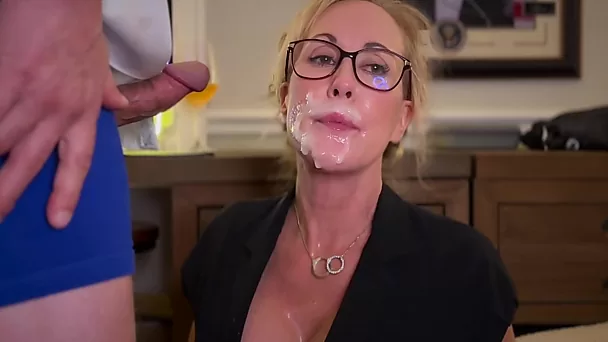 Quickie head with huge facial by my hot MILF secretary